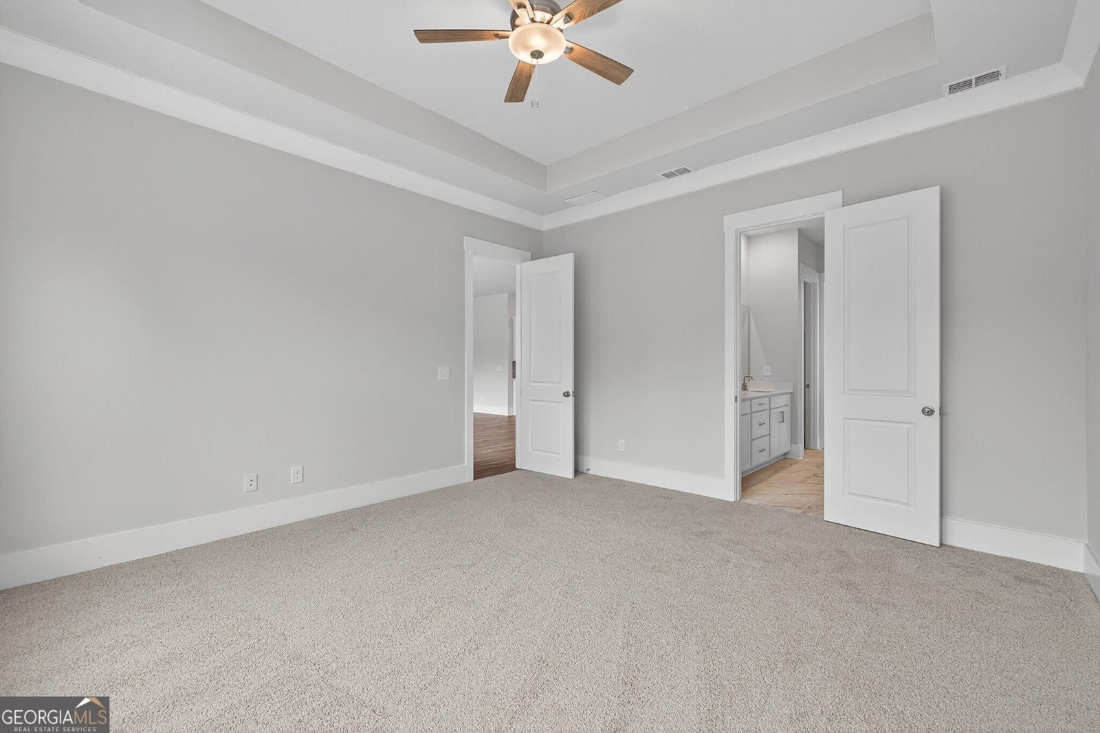 171 Crimson Feather Jefferson - 16