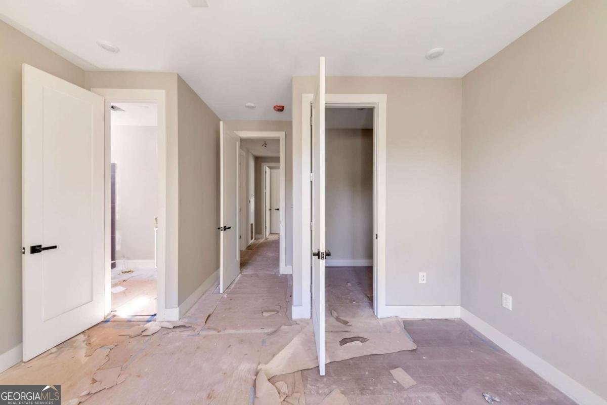 1690 Adams Drive Atlanta - 24