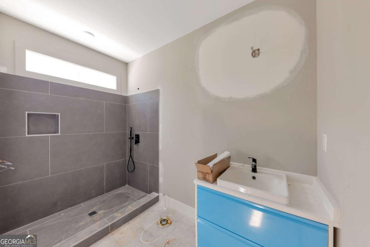 1690 Adams Drive Atlanta - 25