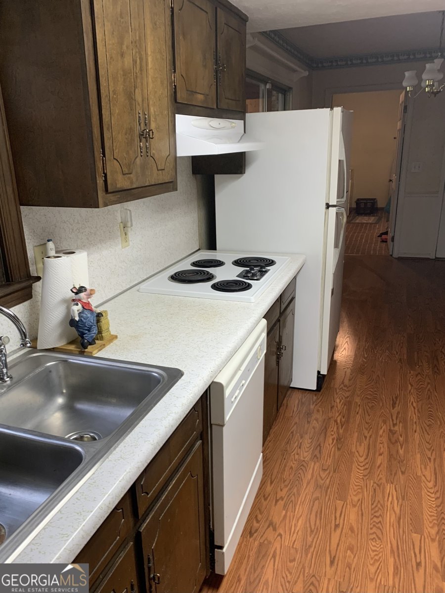 1215 Sharonton Drive Stone Mountain - 25