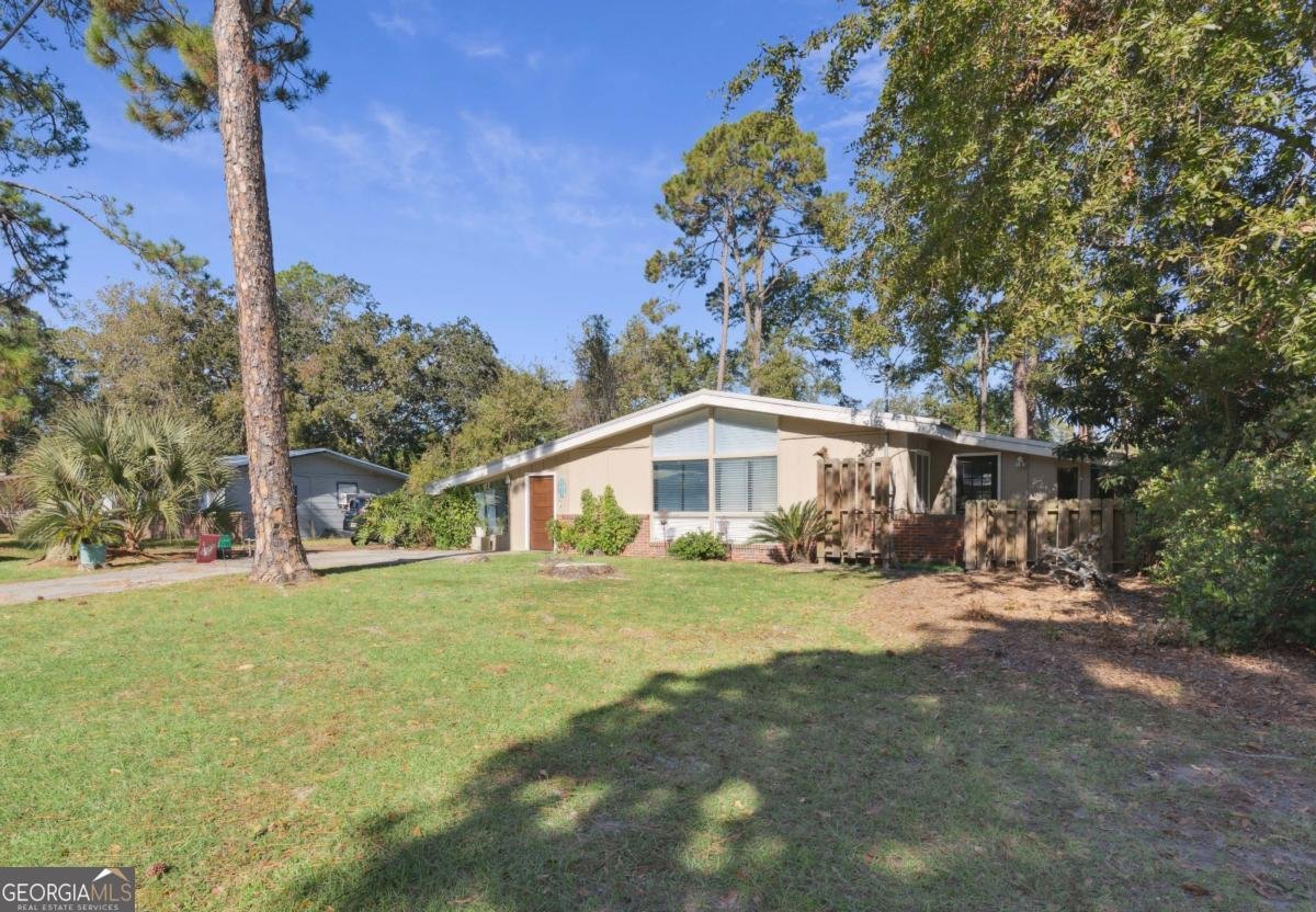 2111 Clairmont Lane Brunswick - 29