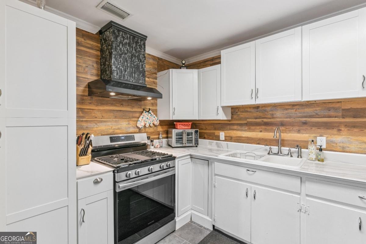 2111 Clairmont Lane Brunswick - 7