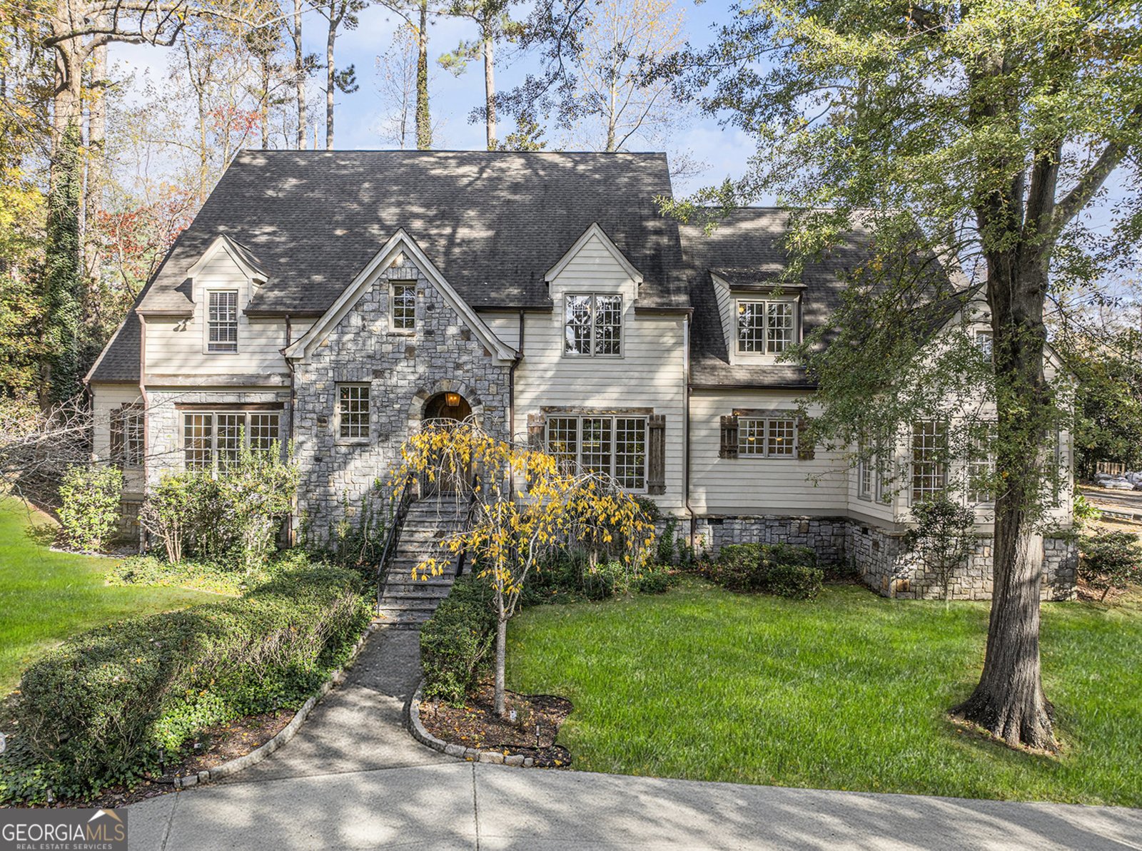 960 Landmark Drive Atlanta - 2