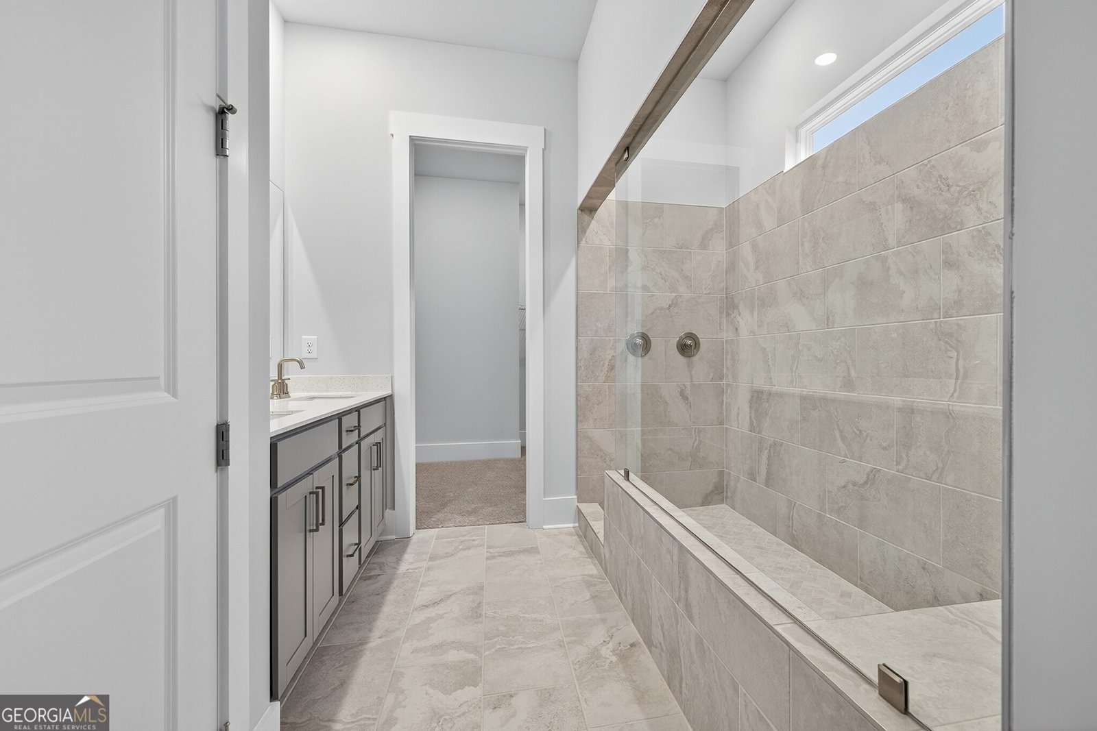 127 Crimson Feather Jefferson - 21