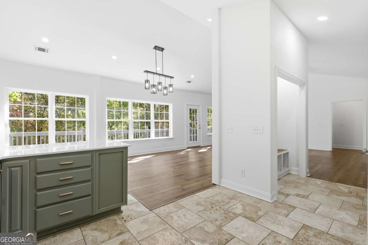 622 Spring Crest Road Cleveland - 14