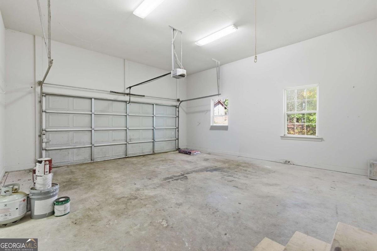 622 Spring Crest Road Cleveland - 24