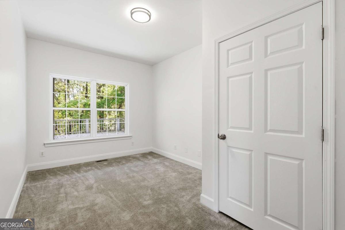 622 Spring Crest Road Cleveland - 30