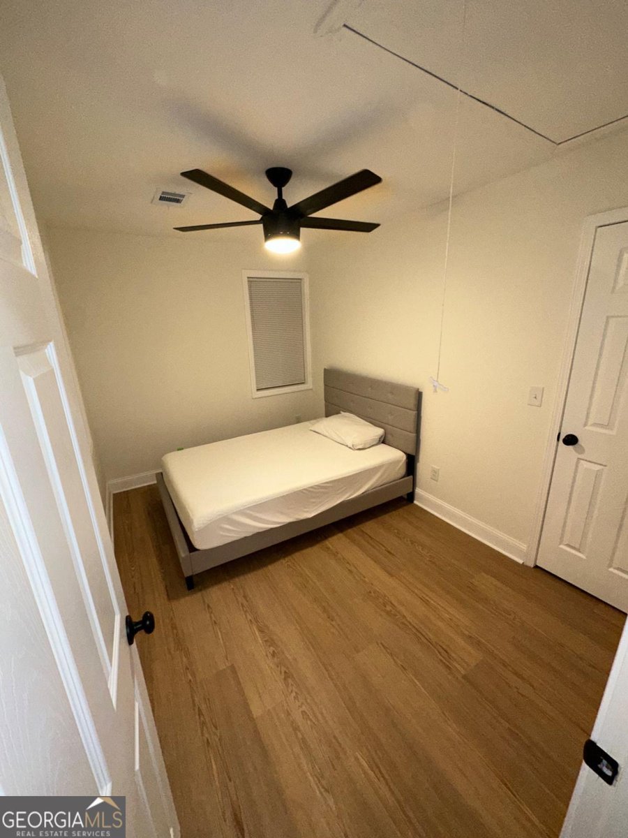 1735 Derry Avenue Atlanta - 14