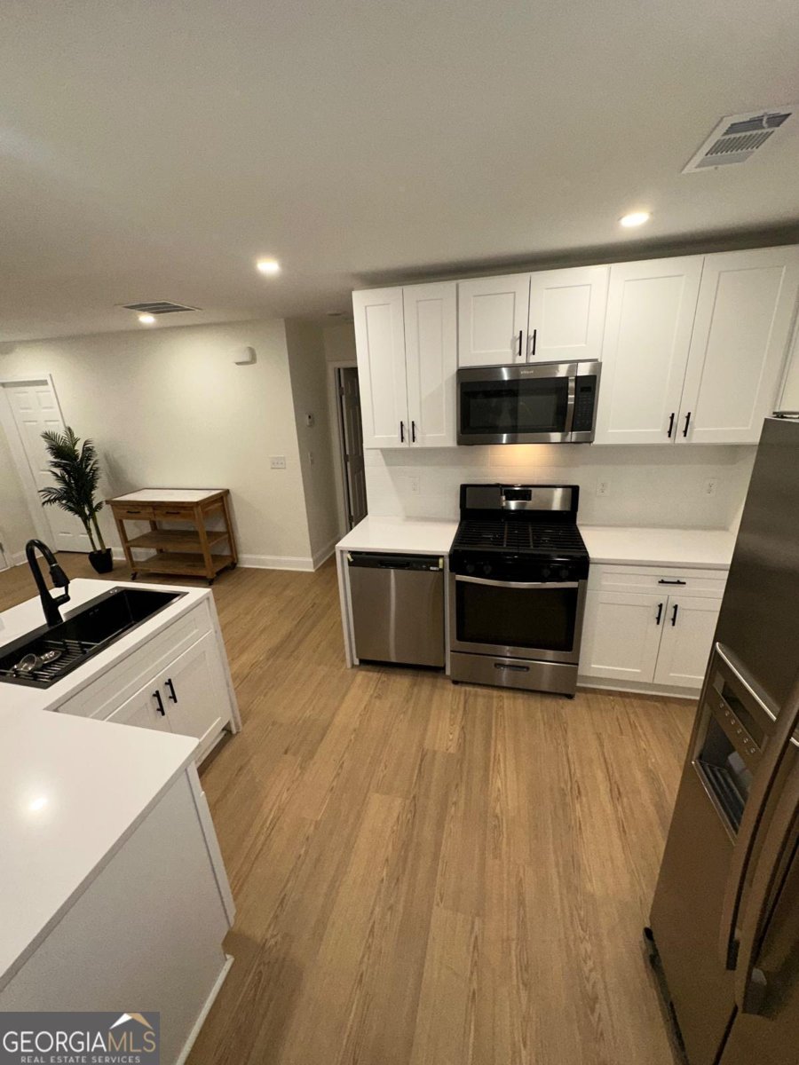 1735 Derry Avenue Atlanta - 8