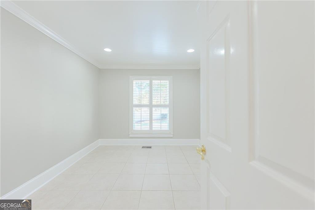 7680 Jett Ferry Road Atlanta - 16