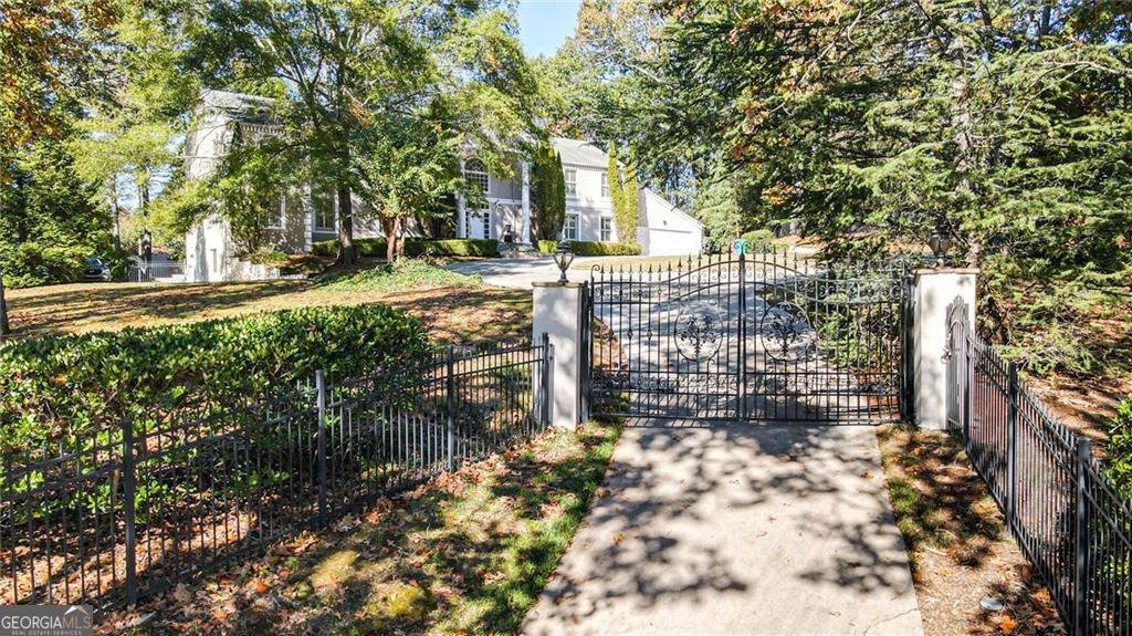 7680 Jett Ferry Road Atlanta - 2