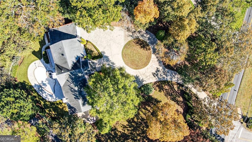 7680 Jett Ferry Road Atlanta - 72