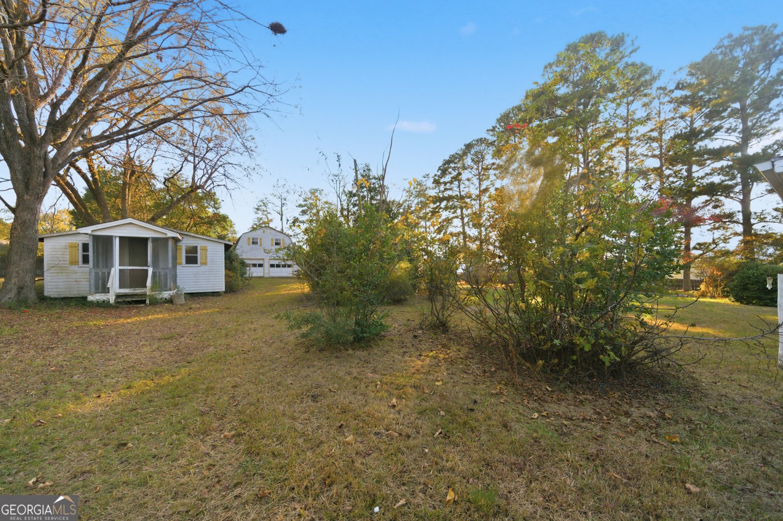 500 Rose Avenue Barnesville - 11