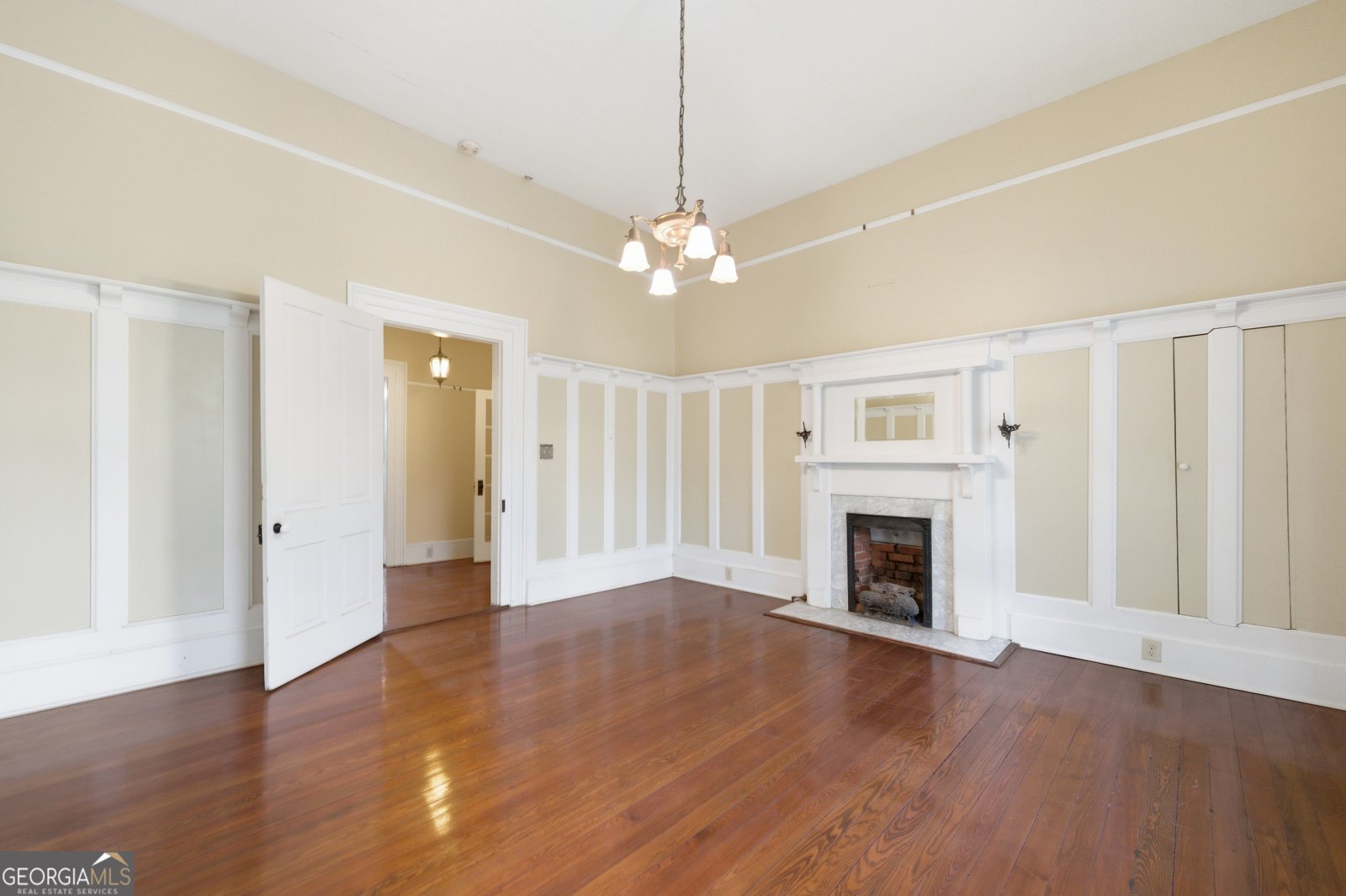 500 Rose Avenue Barnesville - 14