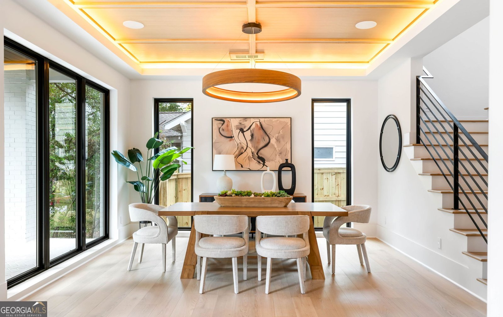 580 Elmwood Drive Atlanta - 19