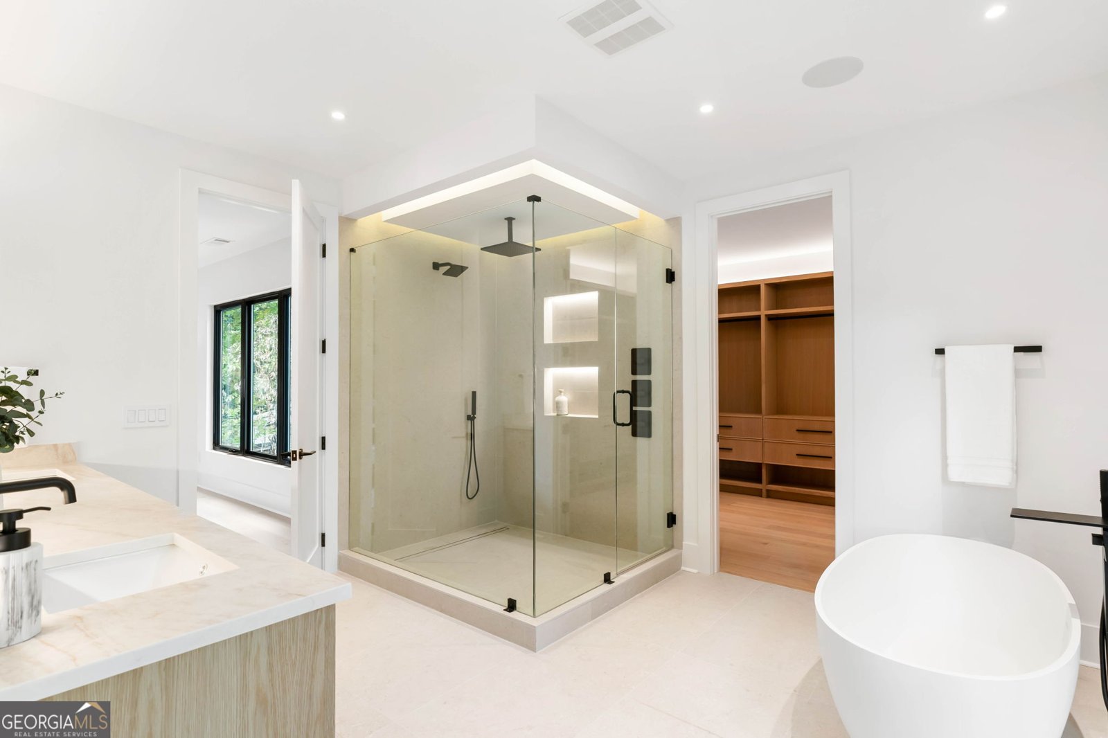 580 Elmwood Drive Atlanta - 29