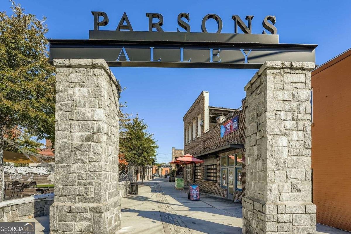 2895 Dogwood Creek Parkway Duluth - 32