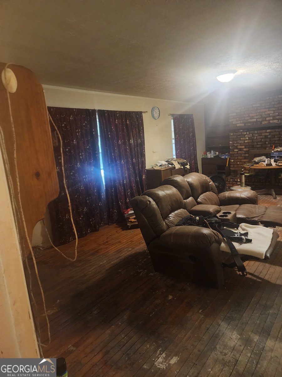 1388 Lakeview Circle Macon - 11