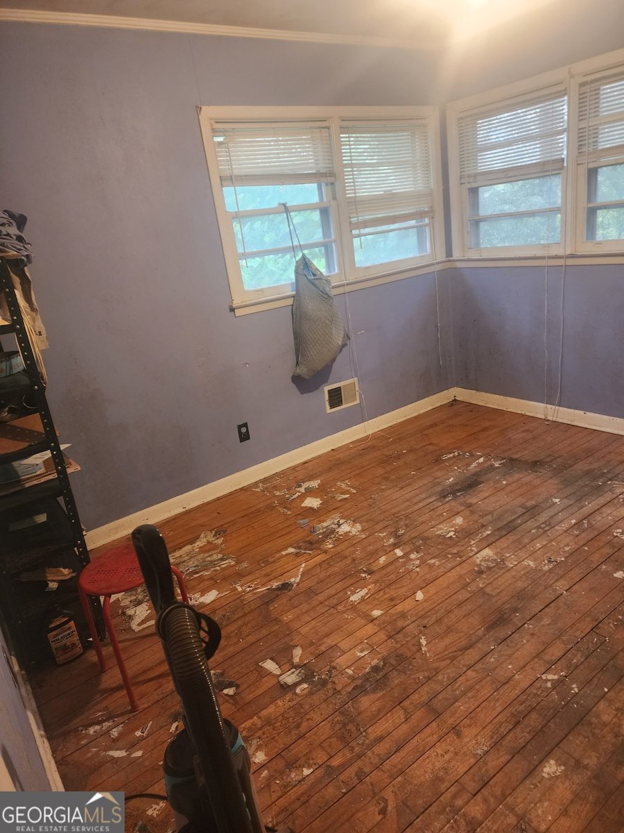 1388 Lakeview Circle Macon - 12