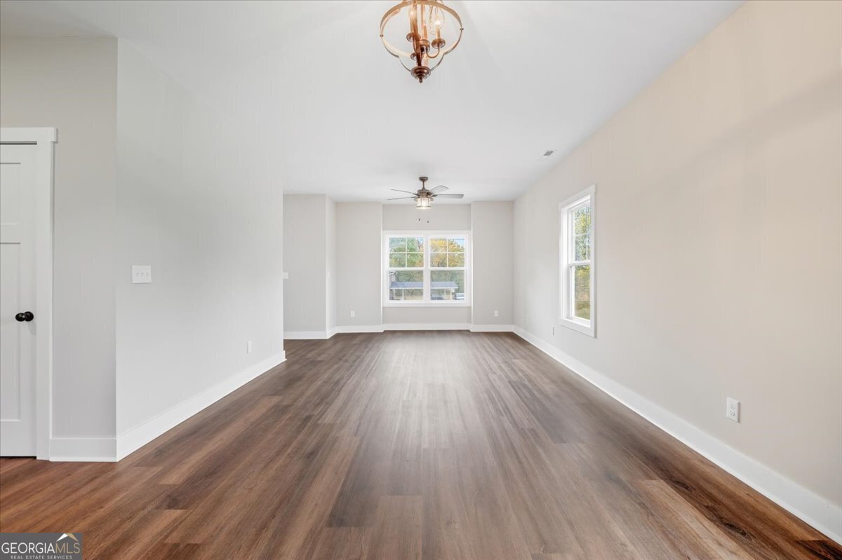 100 Hixville Aragon - 4