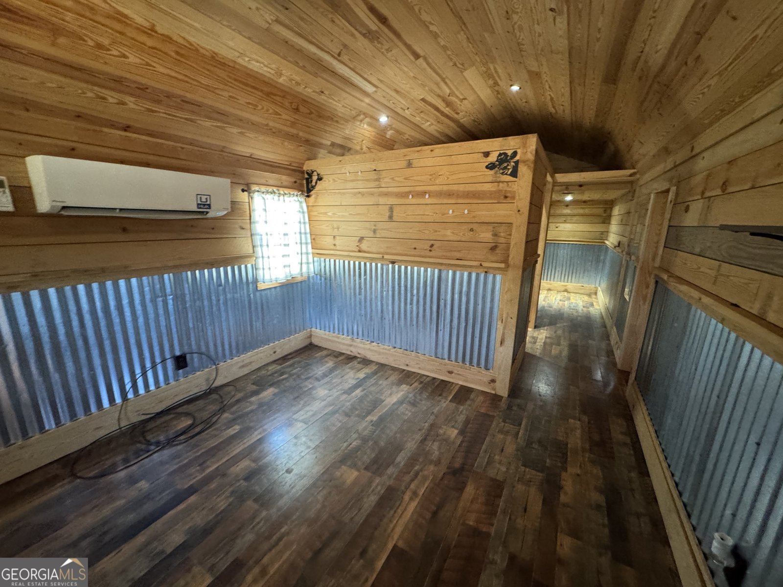 1665 Walke Dairy Road Dublin - 100