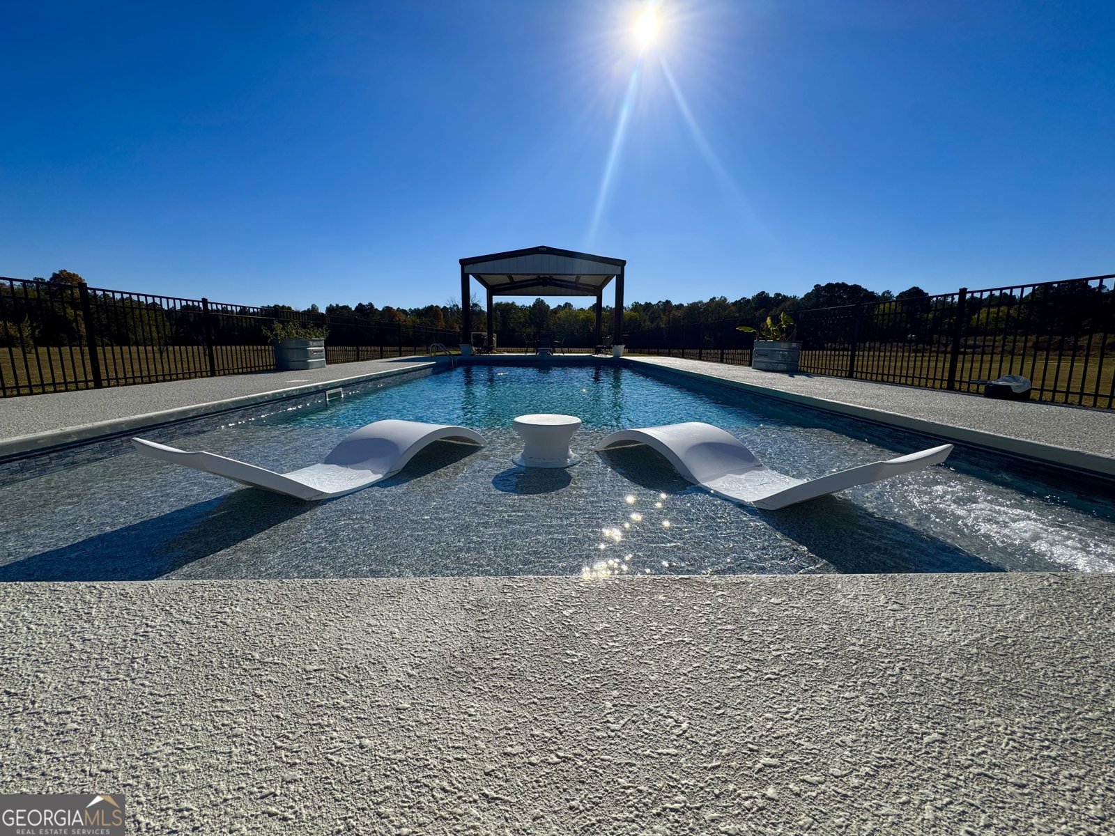 1665 Walke Dairy Road Dublin - 92