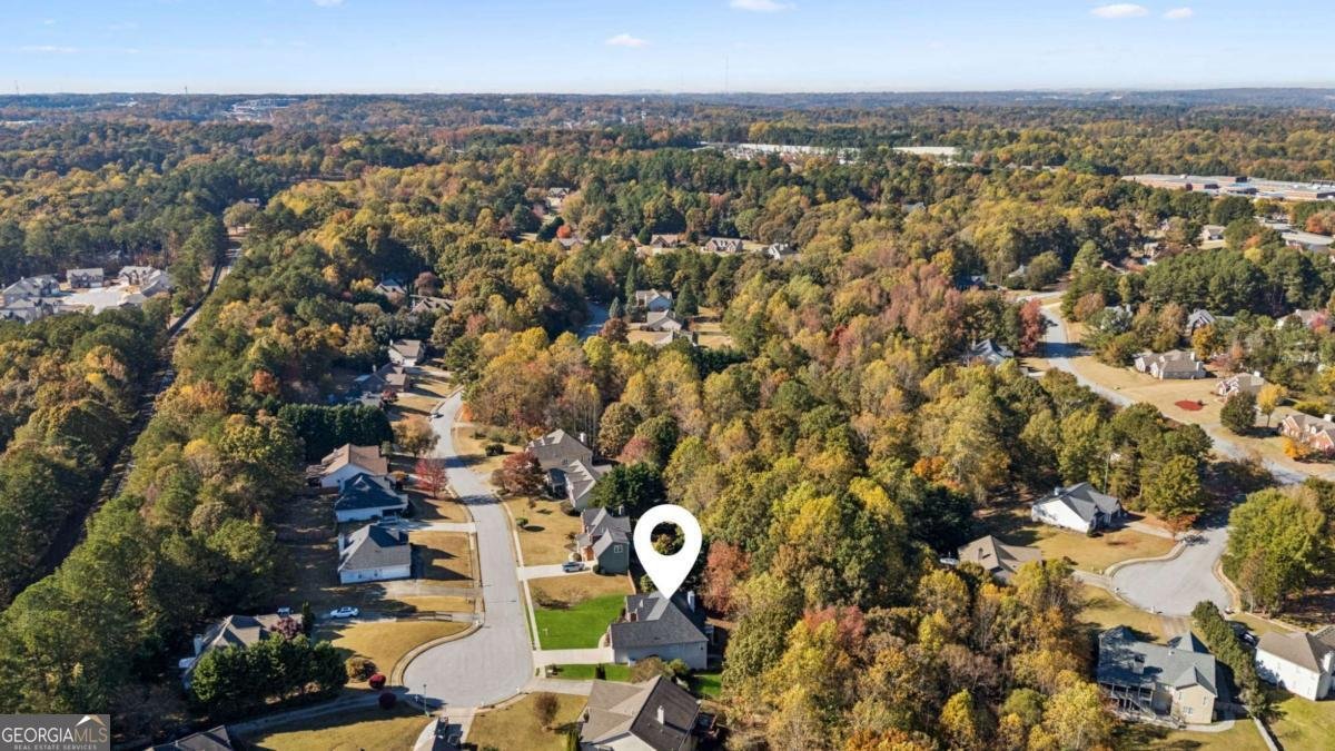 1785 Dartford Way Hoschton - 5