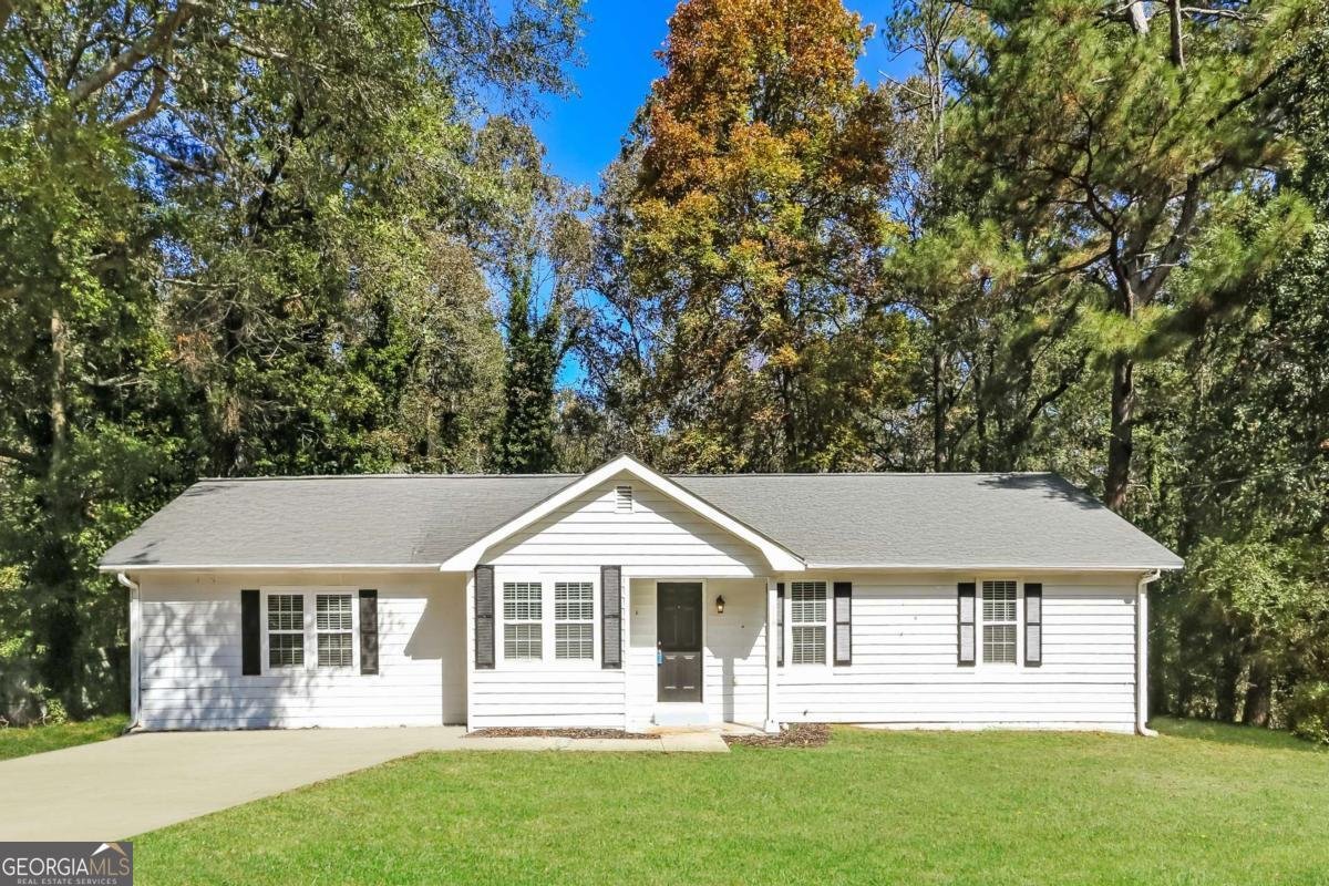 119 Valley Road Stockbridge - 1