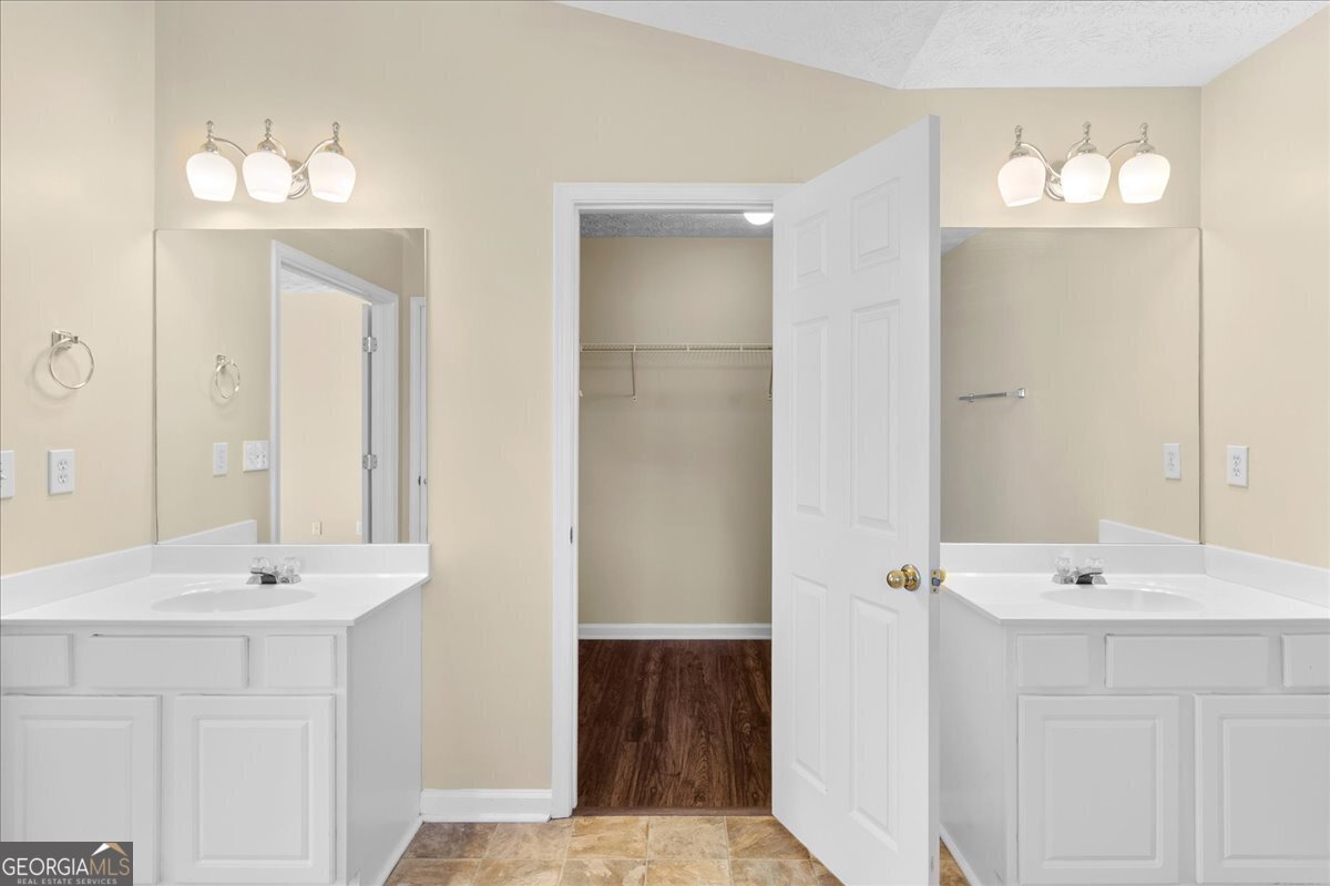 732 Winbrook Drive McDonough - 24