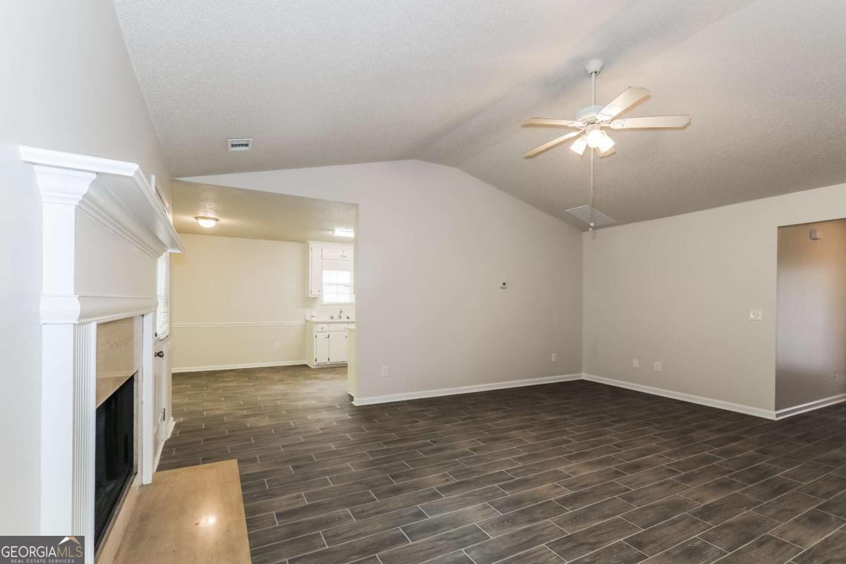 8661 Guthrie Drive Riverdale - 6