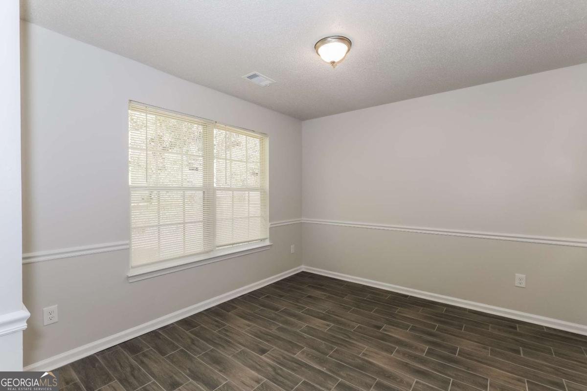 8661 Guthrie Drive Riverdale - 9