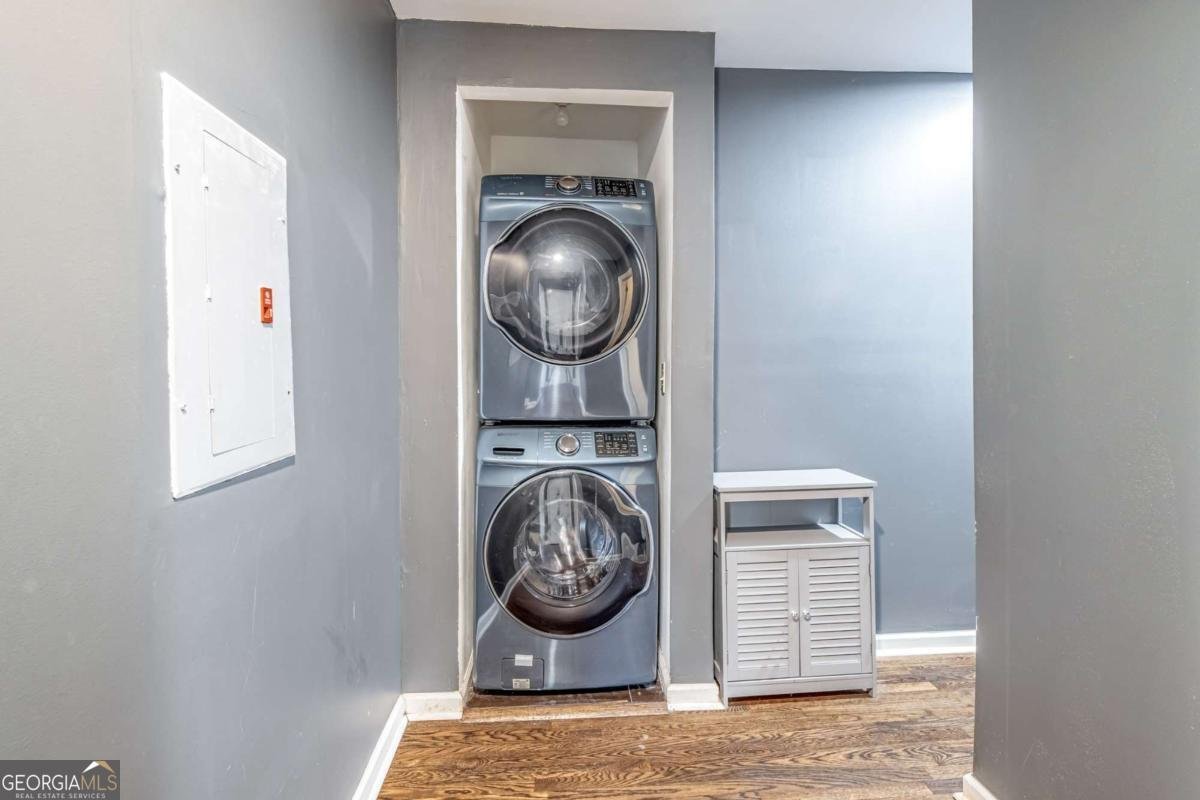 2456 Harwood Drive Atlanta - 7