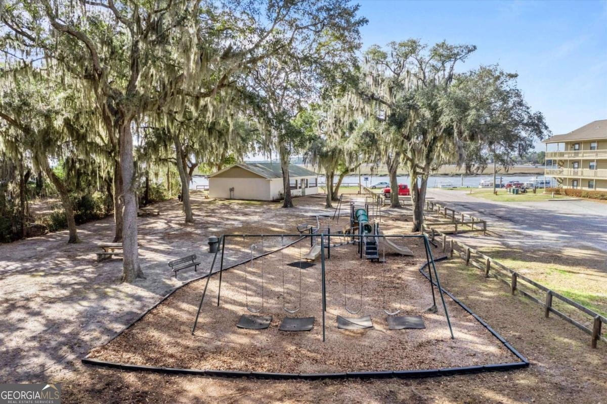 207 Azalea Road Midway - 39