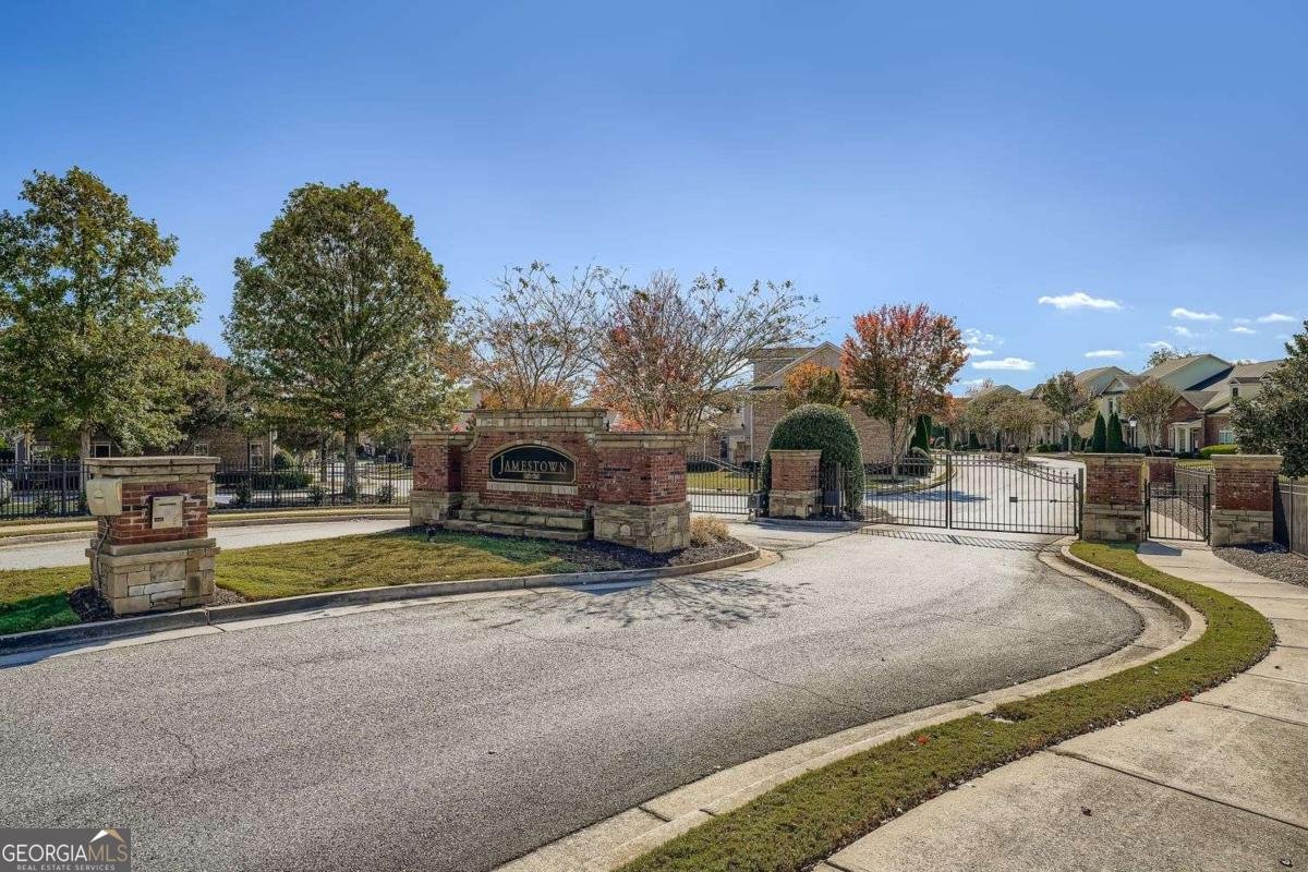 7875 Pierpoint Lane Alpharetta - 30