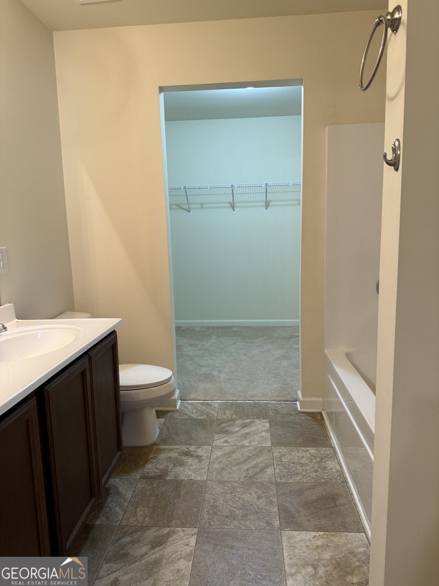 9 Windsor Court Kingston - 3