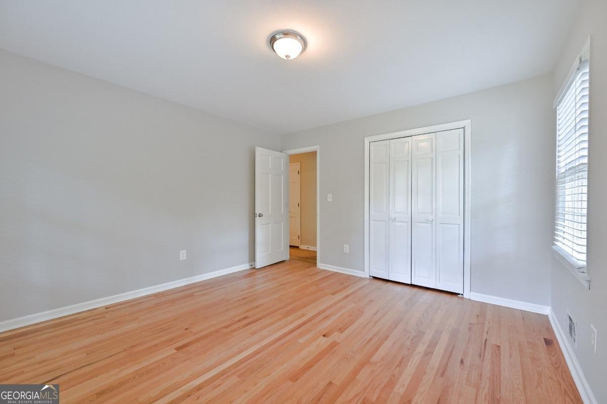 4377 Vintage Lane Dunwoody - 28