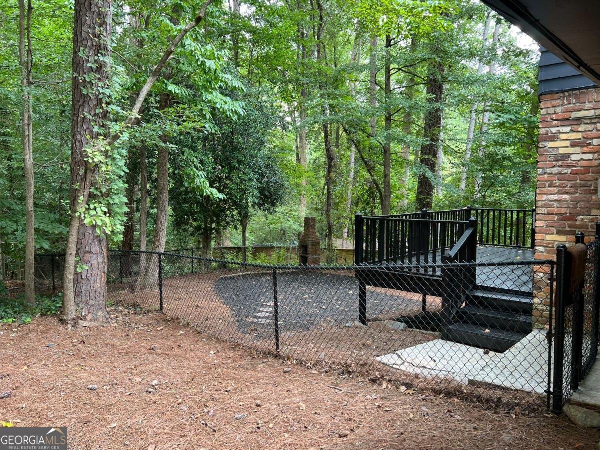 4377 Vintage Lane Dunwoody - 41