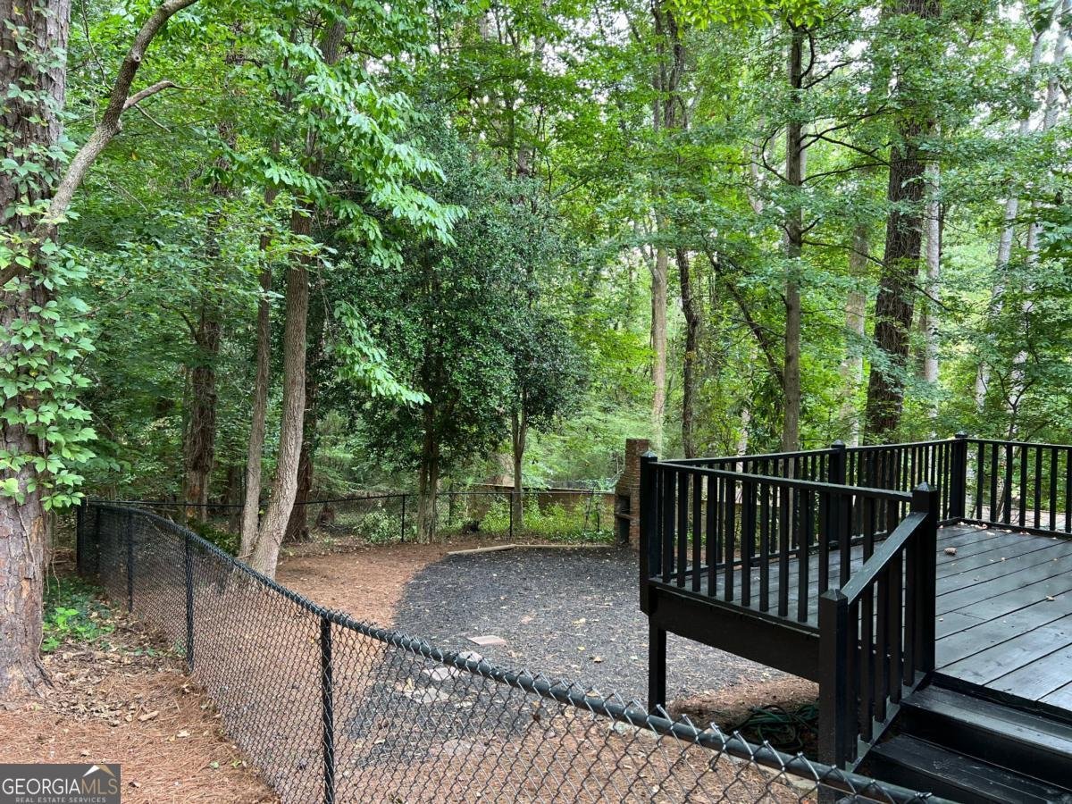 4377 Vintage Lane Dunwoody - 43