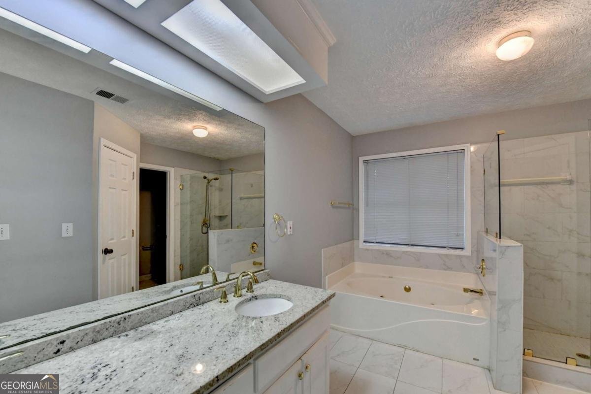 235 Ruby Forest Parkway Suwanee - 39