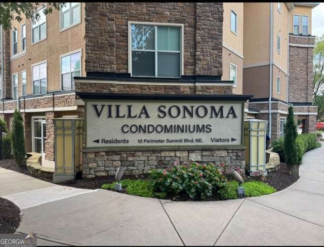 10 Perimeter Summit Boulevard Atlanta - 1