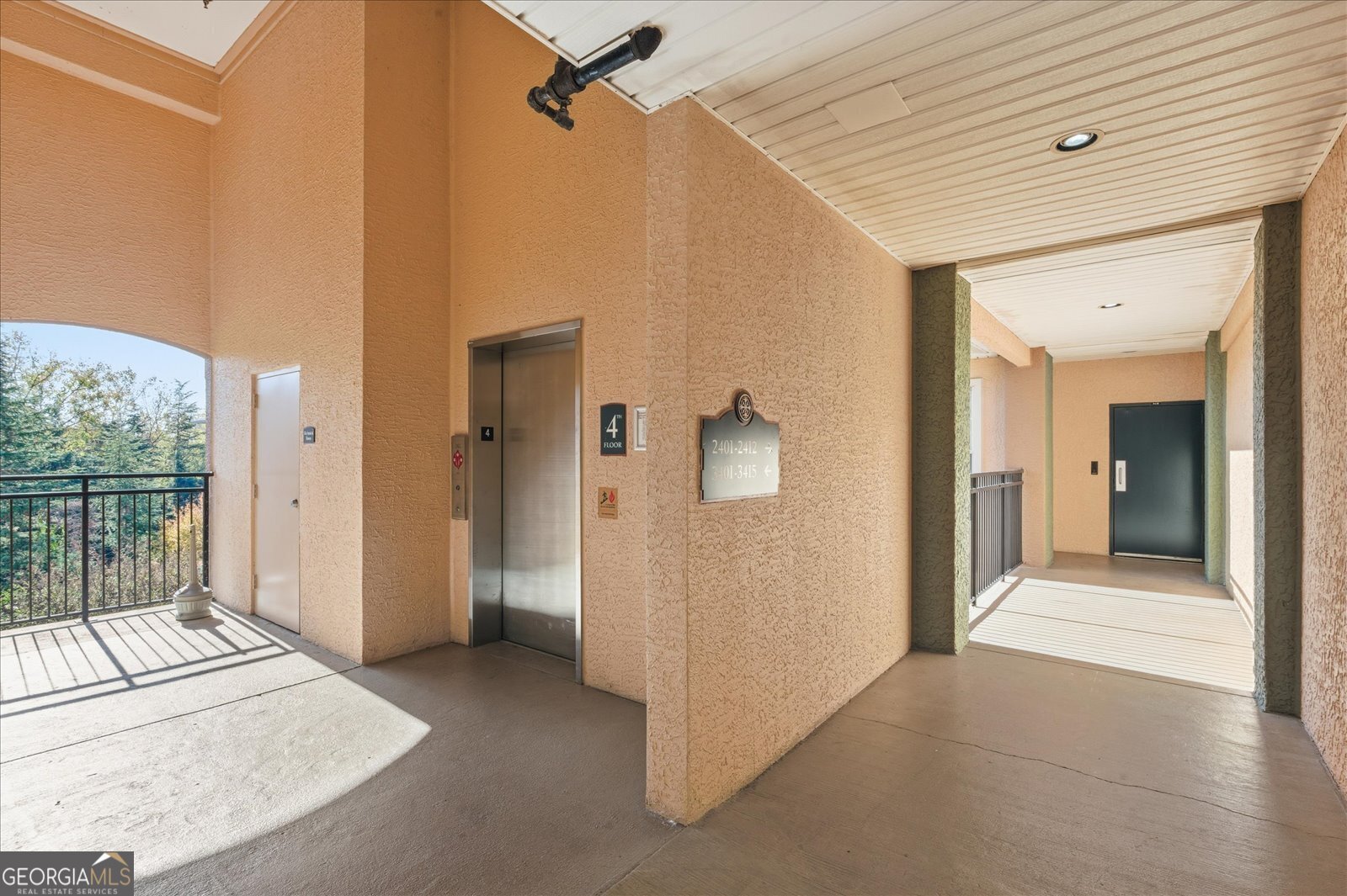 10 Perimeter Summit Boulevard Atlanta - 4