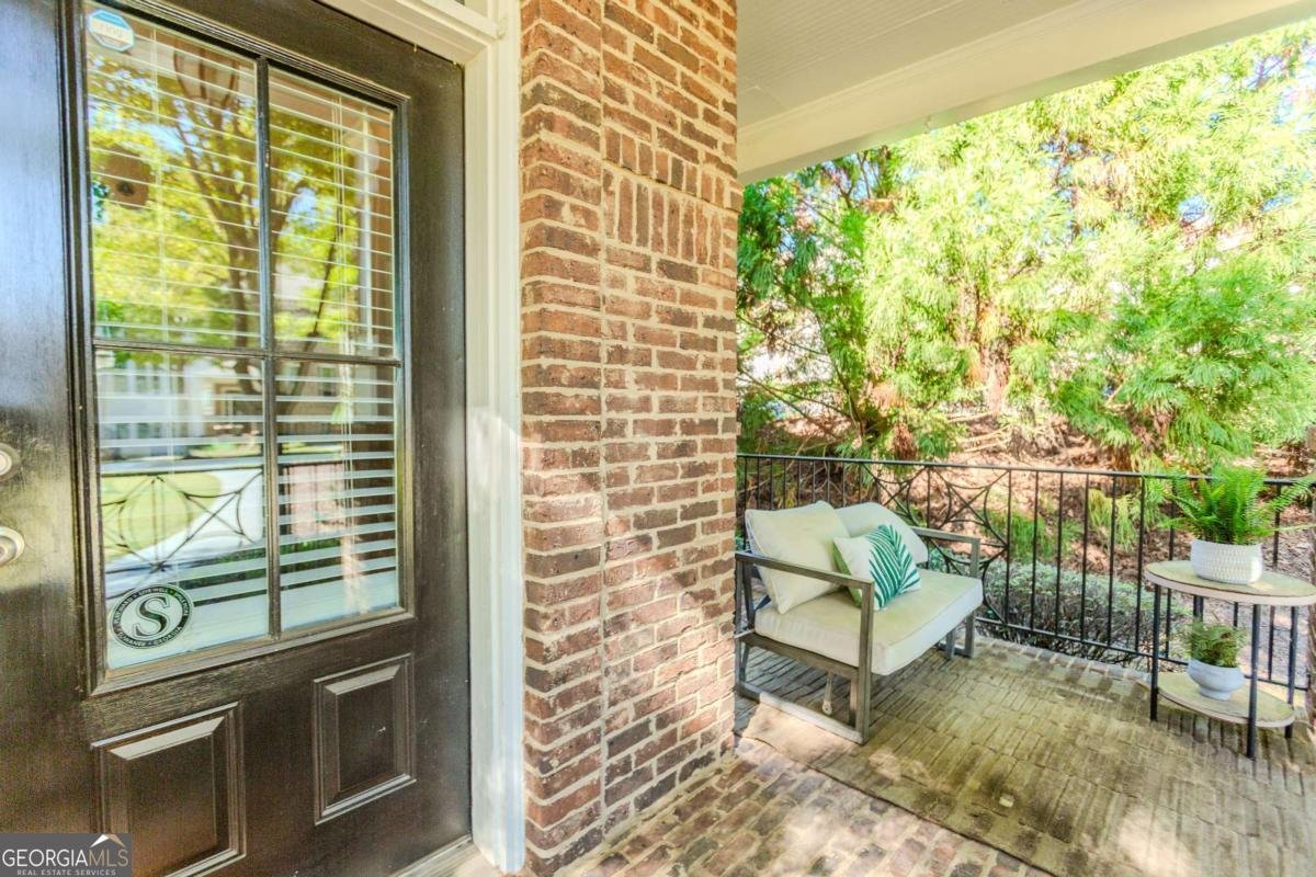 3971 Savannah Square Street Suwanee - 32