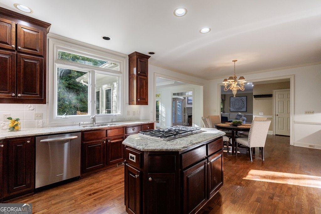 15 Vickwood Court Marietta - 37