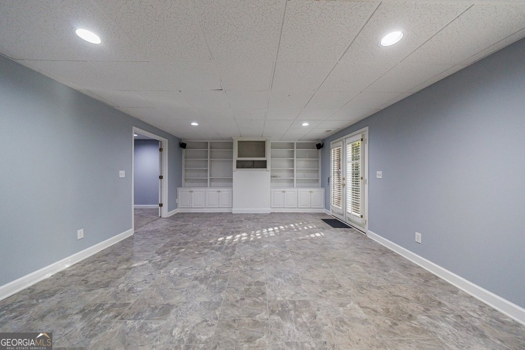 15 Vickwood Court Marietta - 8