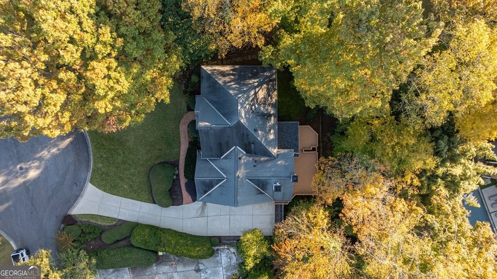 15 Vickwood Court Marietta - 94