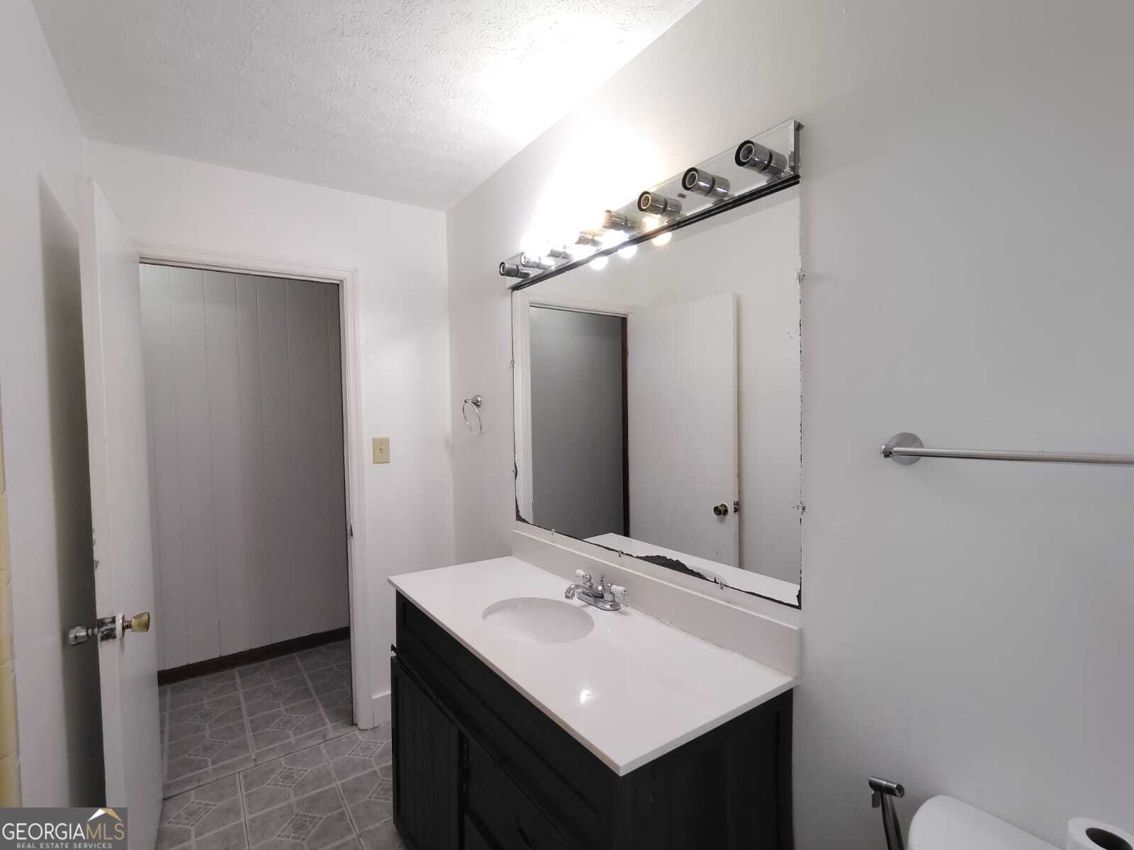 7 Highland Avenue Hawkinsville - 24