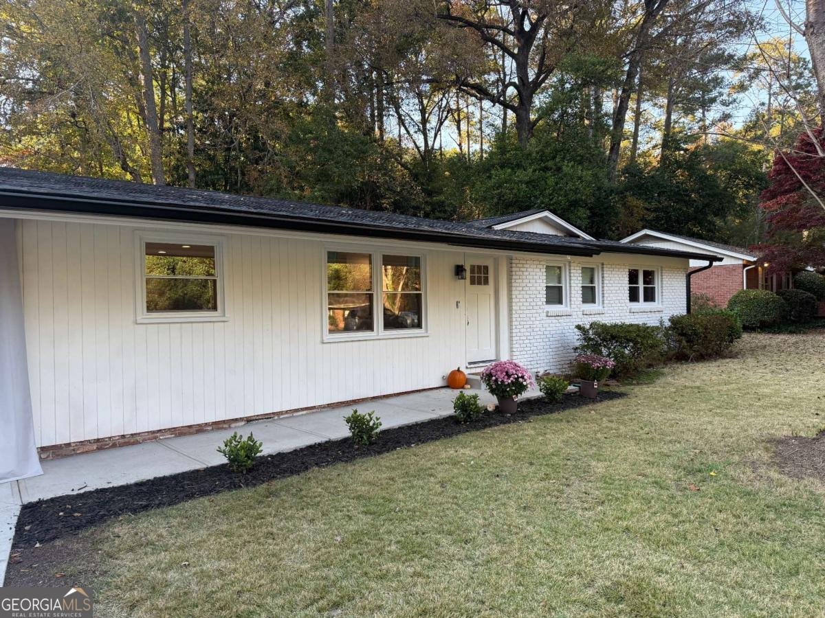 310 Brook Drive Atlanta - 2