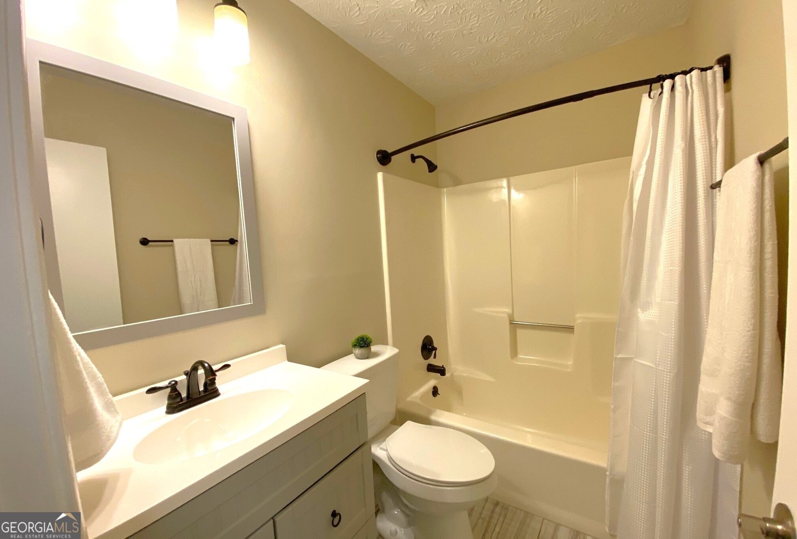 5771 Stonehaven Drive Kennesaw - 29