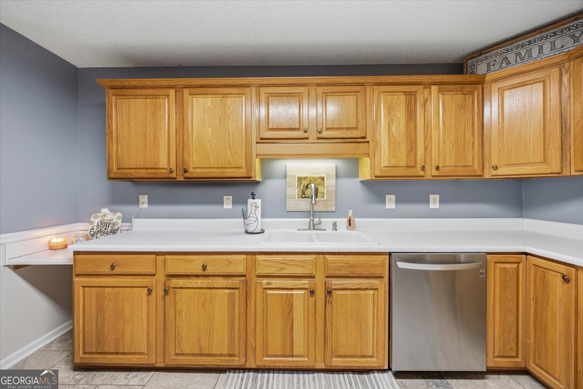 664 Aarons Circle Gray - 17