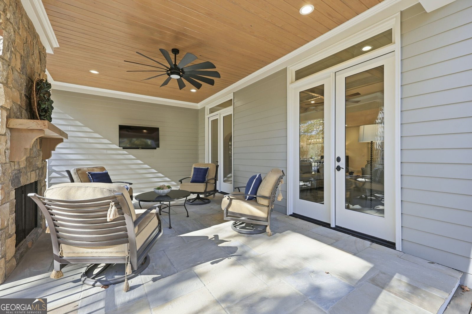 6011 Windjammer Way Gainesville - 22